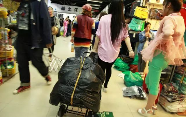 想回到十年前的回忆,20多年的小商品市场