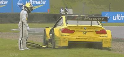 《谁是老司机》普通人的鞋柜是这样的，而改装车玩家的“鞋”是这样的……