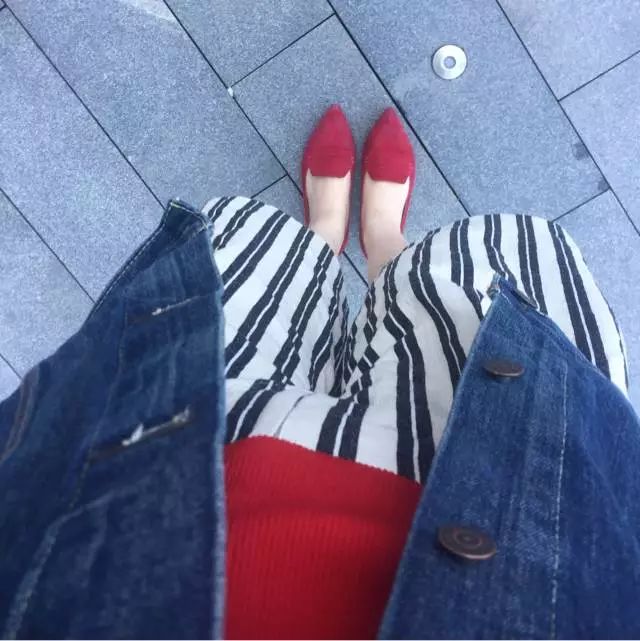 找女友只服冯绍峰，我却心疼赵丽颖找不到一双好鞋~