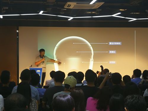 海峡两岸创新创业大赛花絮快剪,海峡两岸青年创客论坛在深举行