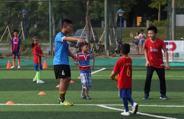 青少年足球培训班开班仪式,青少年足球培训总结