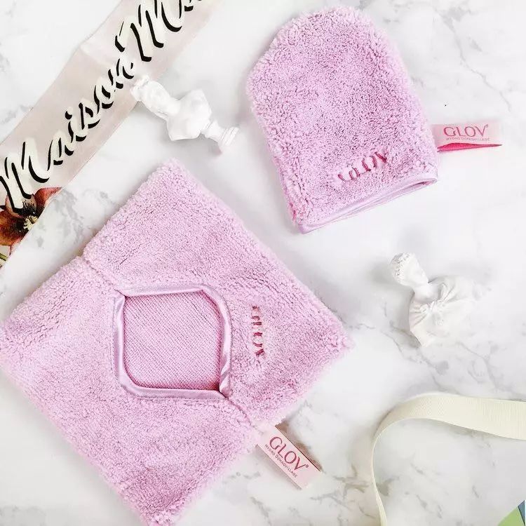 找女友只服冯绍峰，我却心疼赵丽颖找不到一双好鞋~