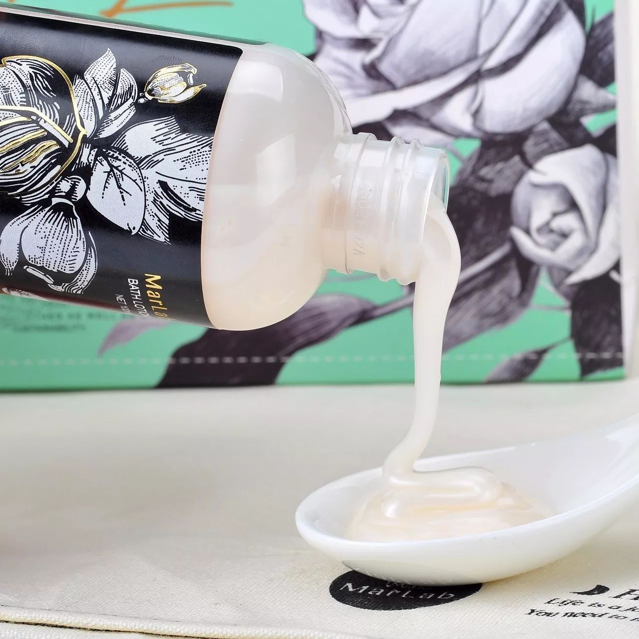 旅行洗护8件套,旅行携带方便的洗护套装