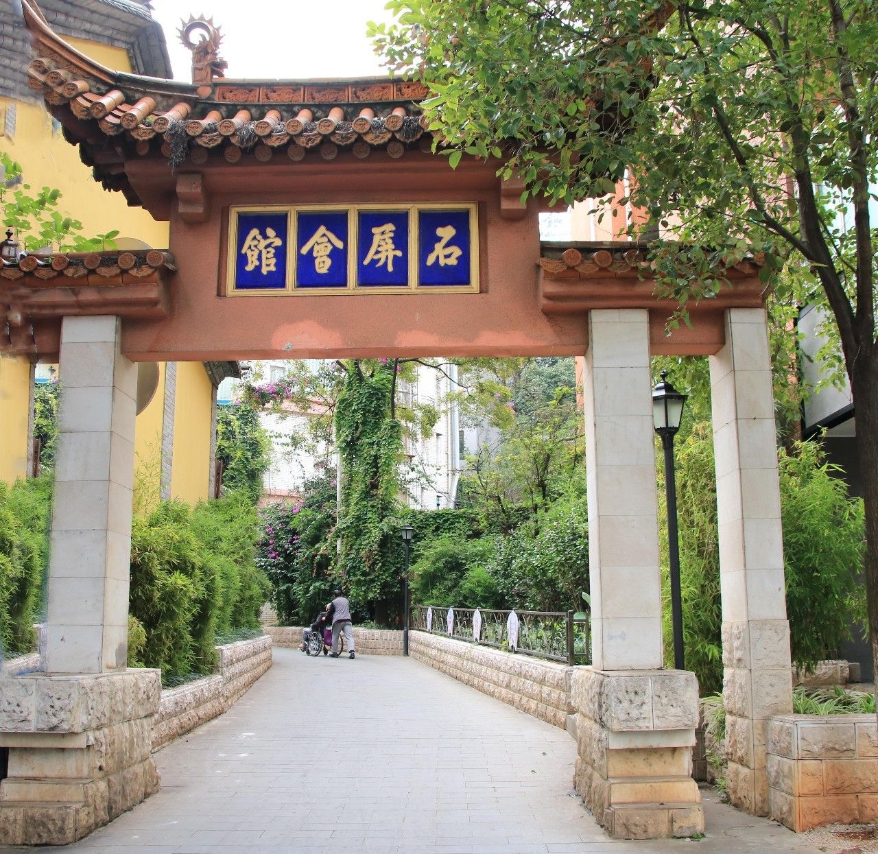 昆明民国时期中和巷老民居老照片,美丽风景昆明老街古香古色