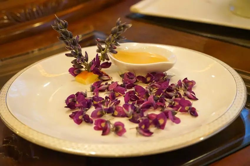 3天2夜!秋日带你去这座绝美山城体验不一样的“慢旅行”!