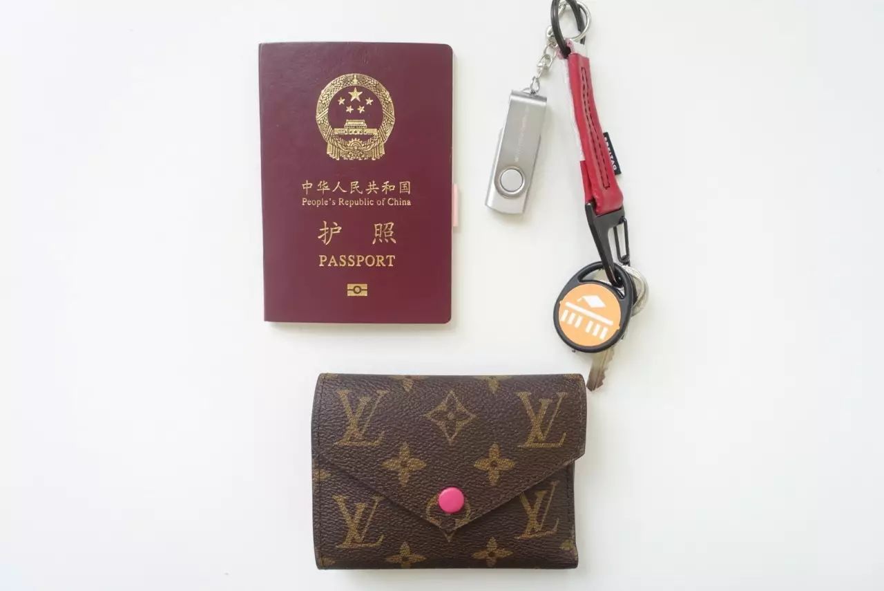 翻包记出行,翻包日常小包