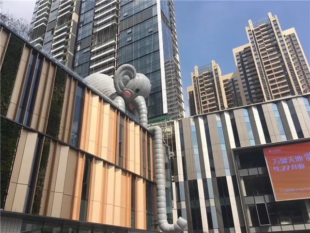 南山最高级商场,耗资2亿的商业广场