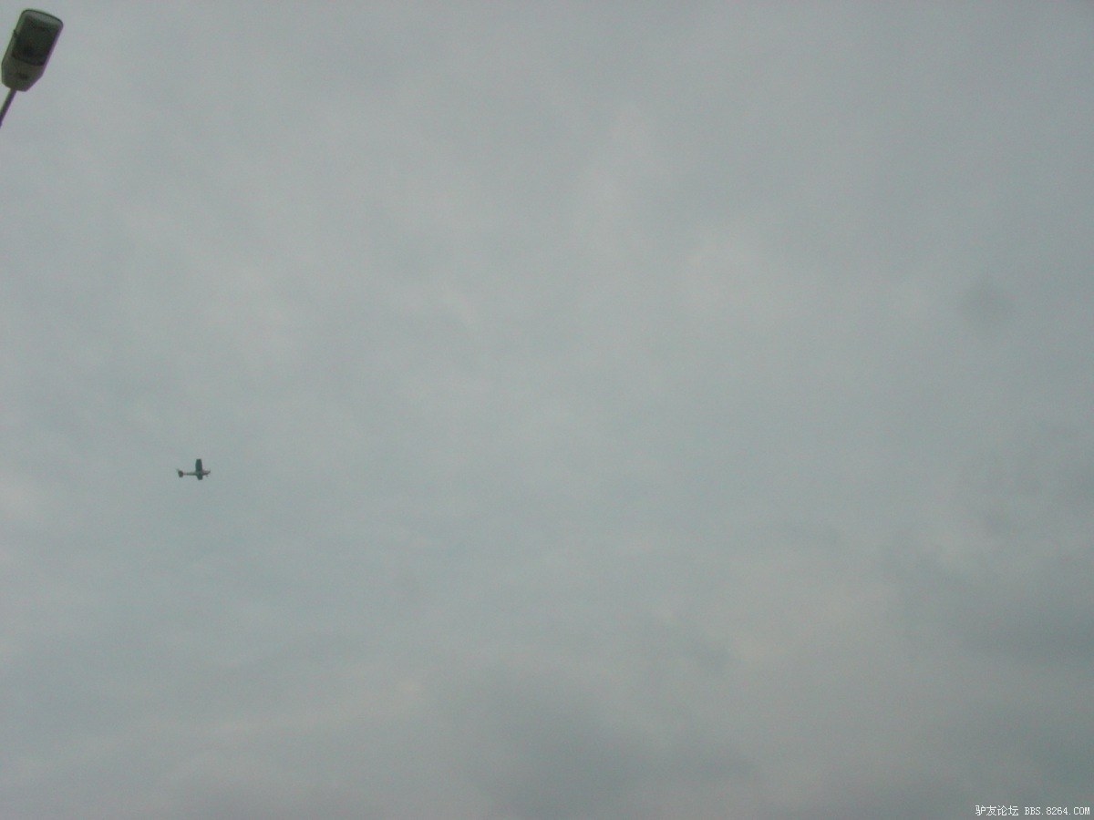 一个人一台车到西藏,一个人一辆车直通拉萨