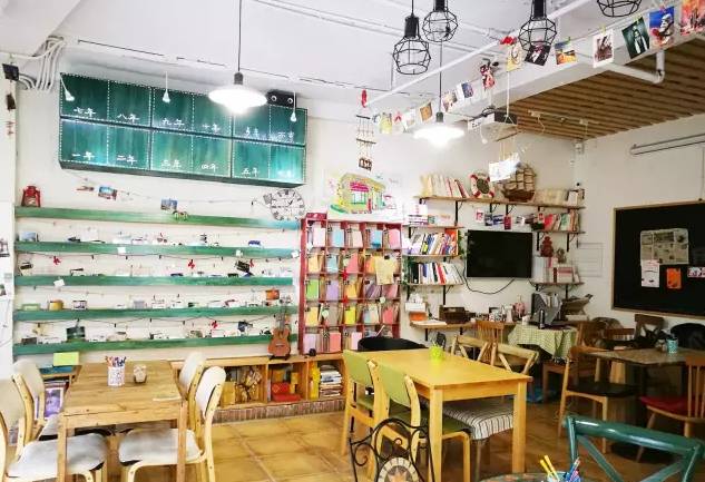 鹿晗和关晓彤的定情之作,鹿晗和关晓彤真的成为了情侣吗