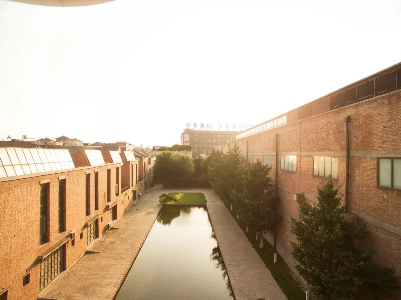 中国女人的美，全在他的笔下