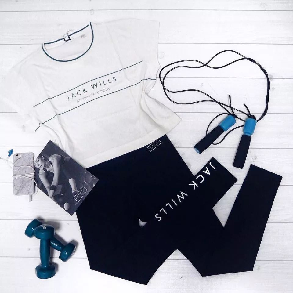 伦敦burberry旗舰店,burberry伦敦西装