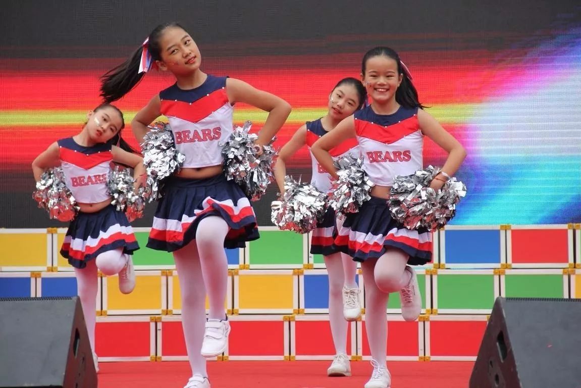 少先队喜迎十九大主题活动,喜迎少先队建队74周年