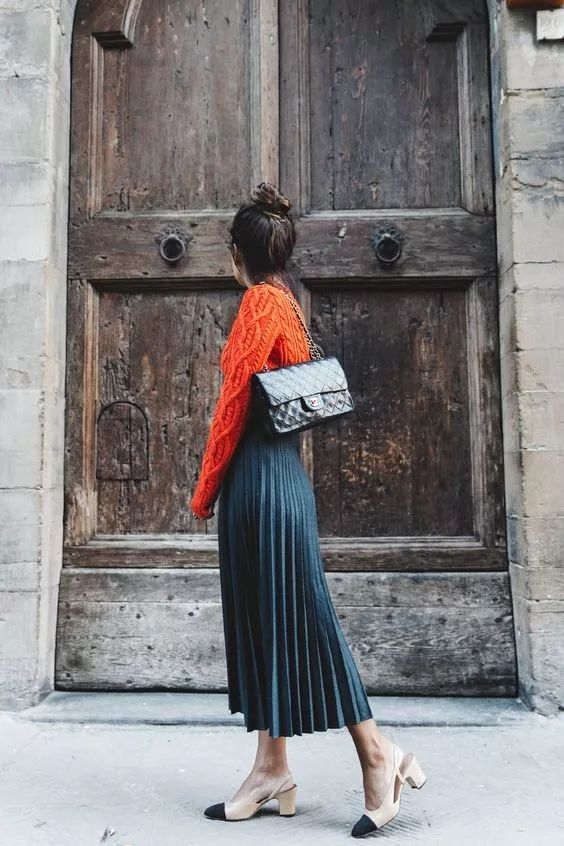 今年最流行的颜色怎么染,2020必火流行色8种穿法时髦不挑人