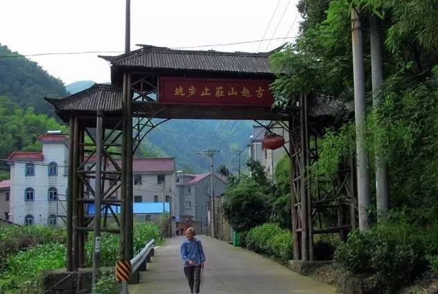 走不完的山川大地,走不完的川西看不完的美景