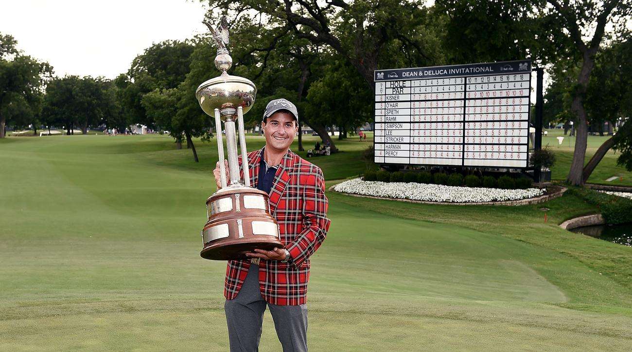 禹唐WEEKLY｜诺坎普接近获得4亿欧冠名费！J联赛球衣推出锁骨广告位！