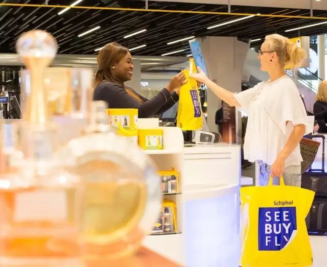 秋日假期福利,史基浦机场购物攻略