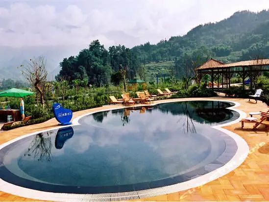 好冷，温泉泡起！这几个水优景美的“汤池子”距成都市区都不远哦~