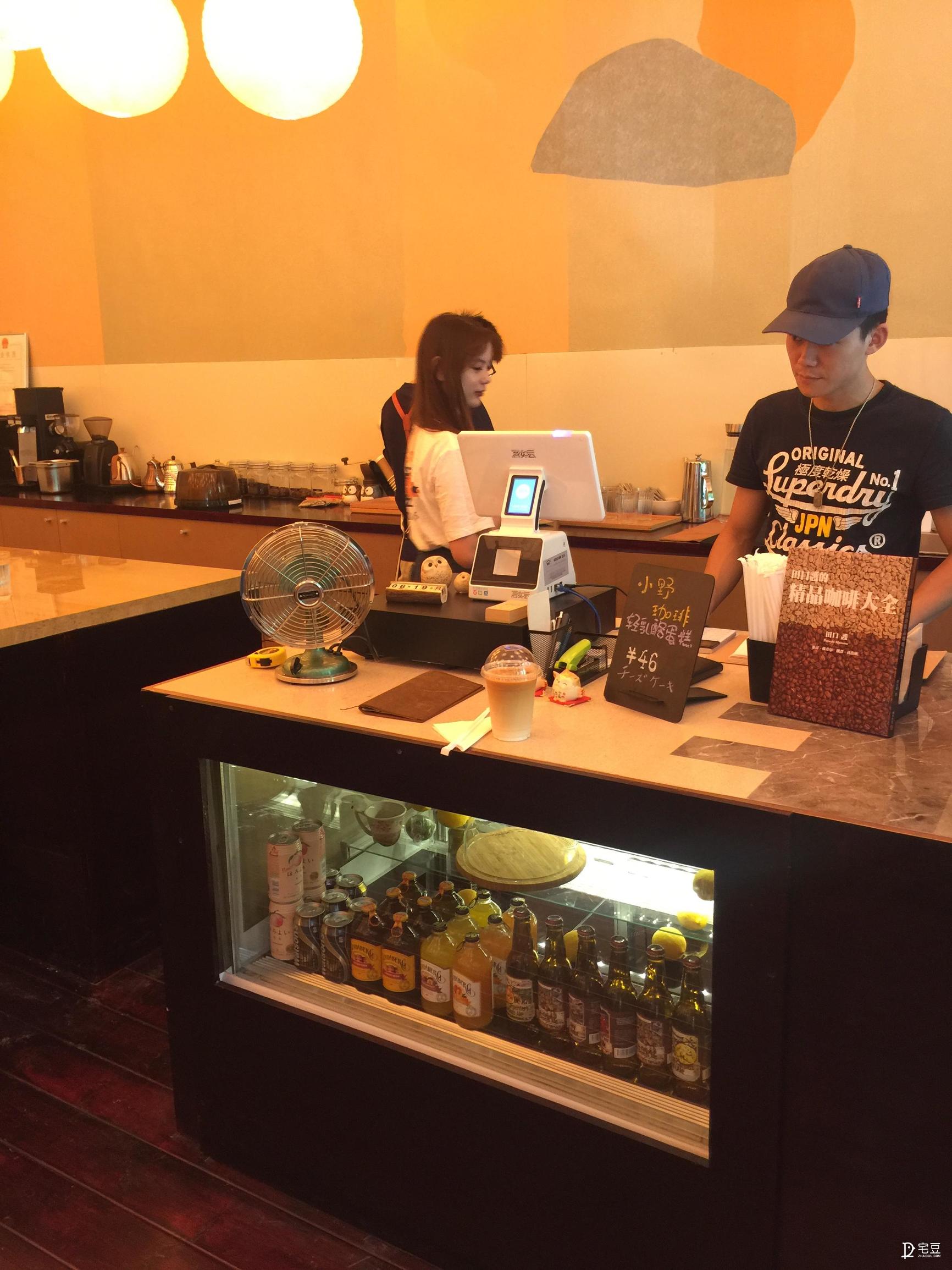 小野妹子昭和风咖啡馆软装全翻新