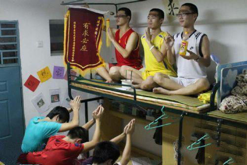 怀念大学宿舍的日常,怀念校园生活宿舍视频