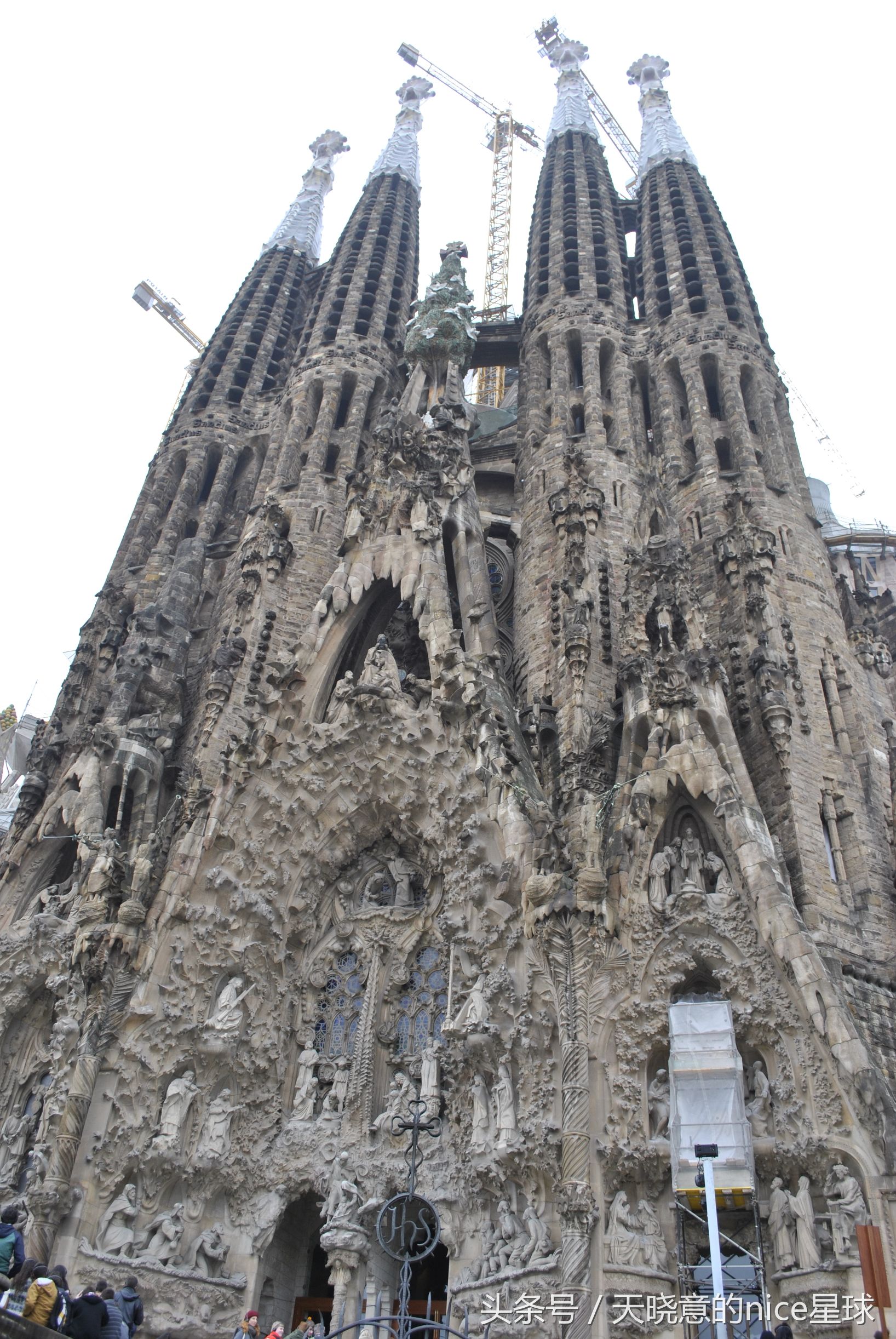 巴塞罗那旅游攻略两日游多少钱,巴塞罗那一日游必去景点