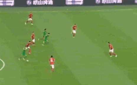 球探报告肯尼迪钱德勒,巴顿个人能力爆发远射破门