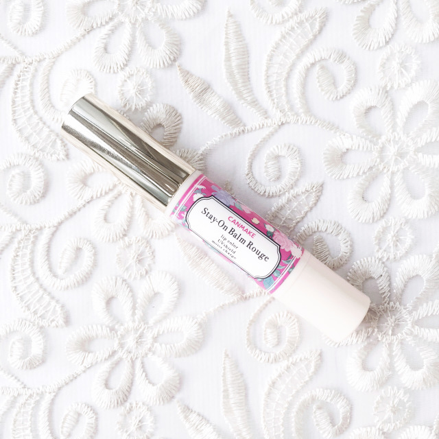 带有防晒的润唇膏,适合干裂爆皮的大牌润唇膏