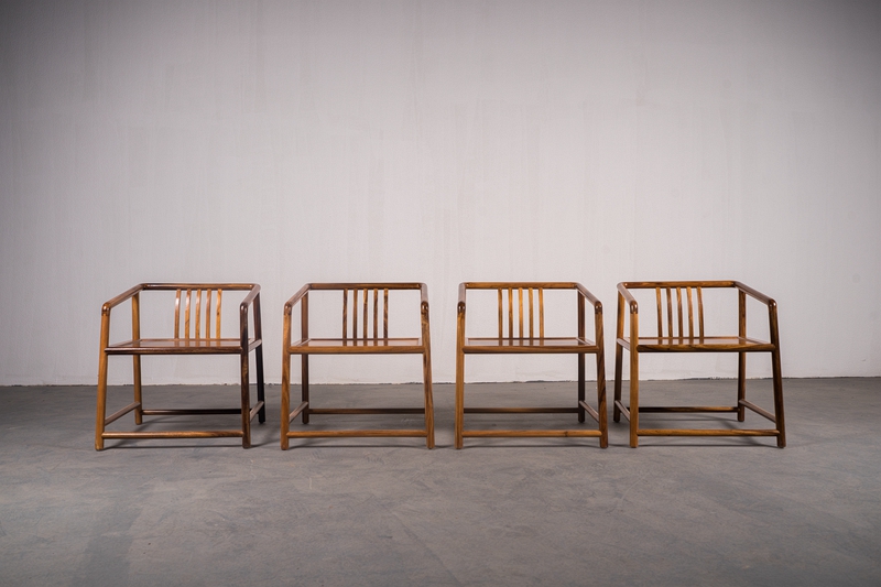 你相信一把椅子会影响一个人一生吗，世界歌坛超级巨星帕瓦罗蒂告诉你如何选择椅子，选择人生