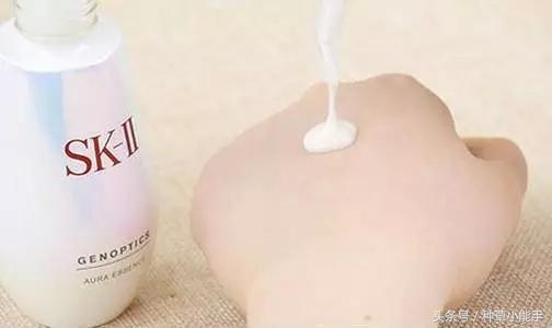 娜扎晒美背皮肤白到发光,娜扎变身神奇女侠白到发光