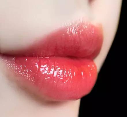 相似度高达90%,相似度95的大牌美妆