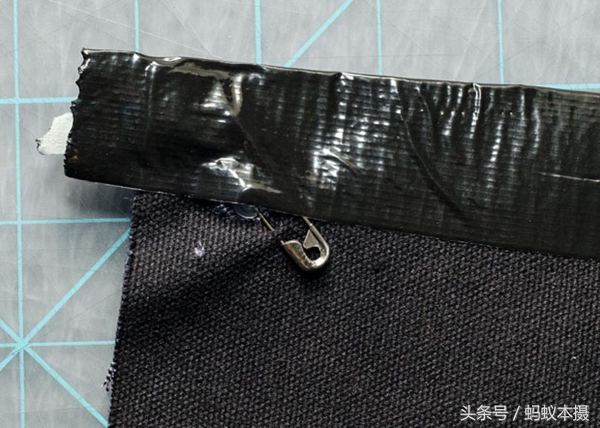 想隔着玻璃拍大片被玻璃反光困扰？这样就能消除玻璃反光！