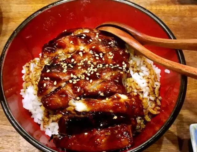 南锣最美胡同,北京南锣鼓巷胡同哪些好吃又便宜