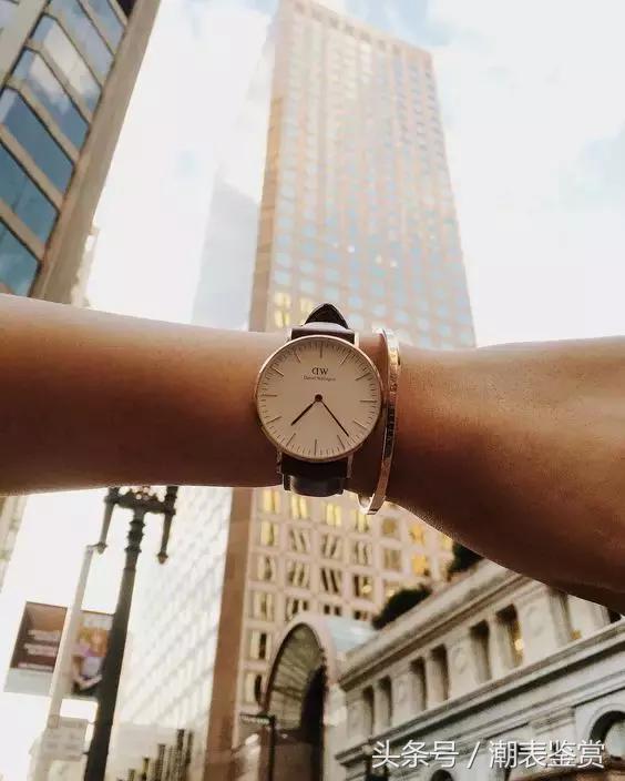 dw手表为什么价格差那么大,dw手表什么时候火的