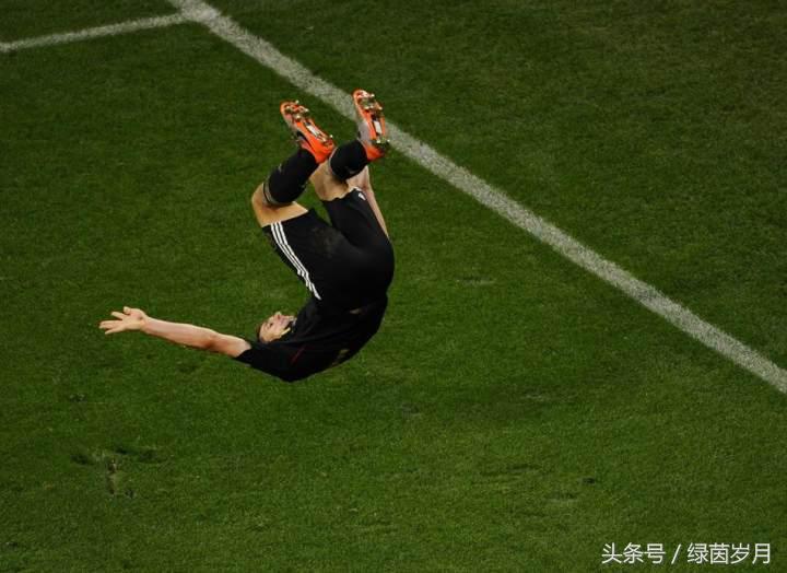 天下足球2021足球记忆背景音乐,天下足球十佳进球背景音乐是什么