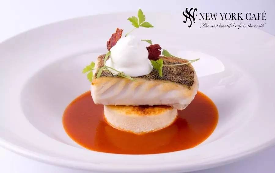 孙杨夺冠视频布达佩斯,孙杨现在还是保持着几个世界纪录