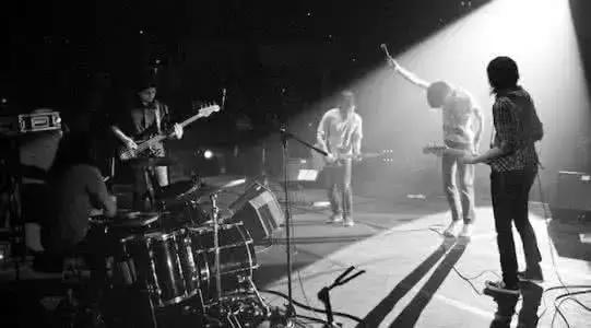 组乐队应该考虑哪些要素,组乐队一定要有吉他手吗