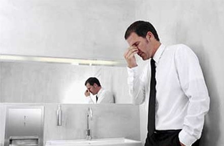 糖尿病频繁腹泻是不是病情严重了,糖尿病便秘与腹泻交替是怎么回事