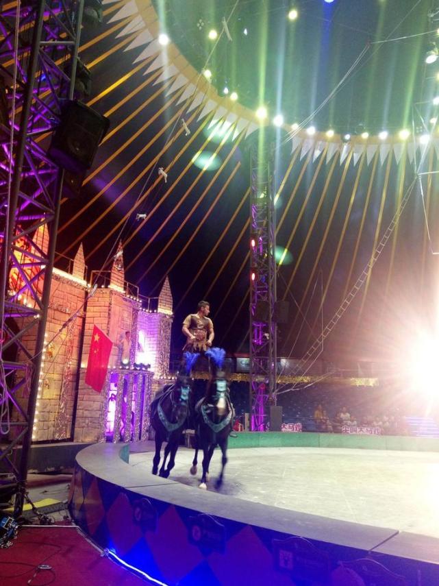 成都国色天香大马戏,国色天乡大马戏