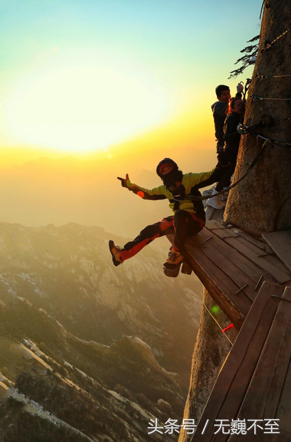 长空栈道走华山,一个人爬华山怎样玩长空栈道