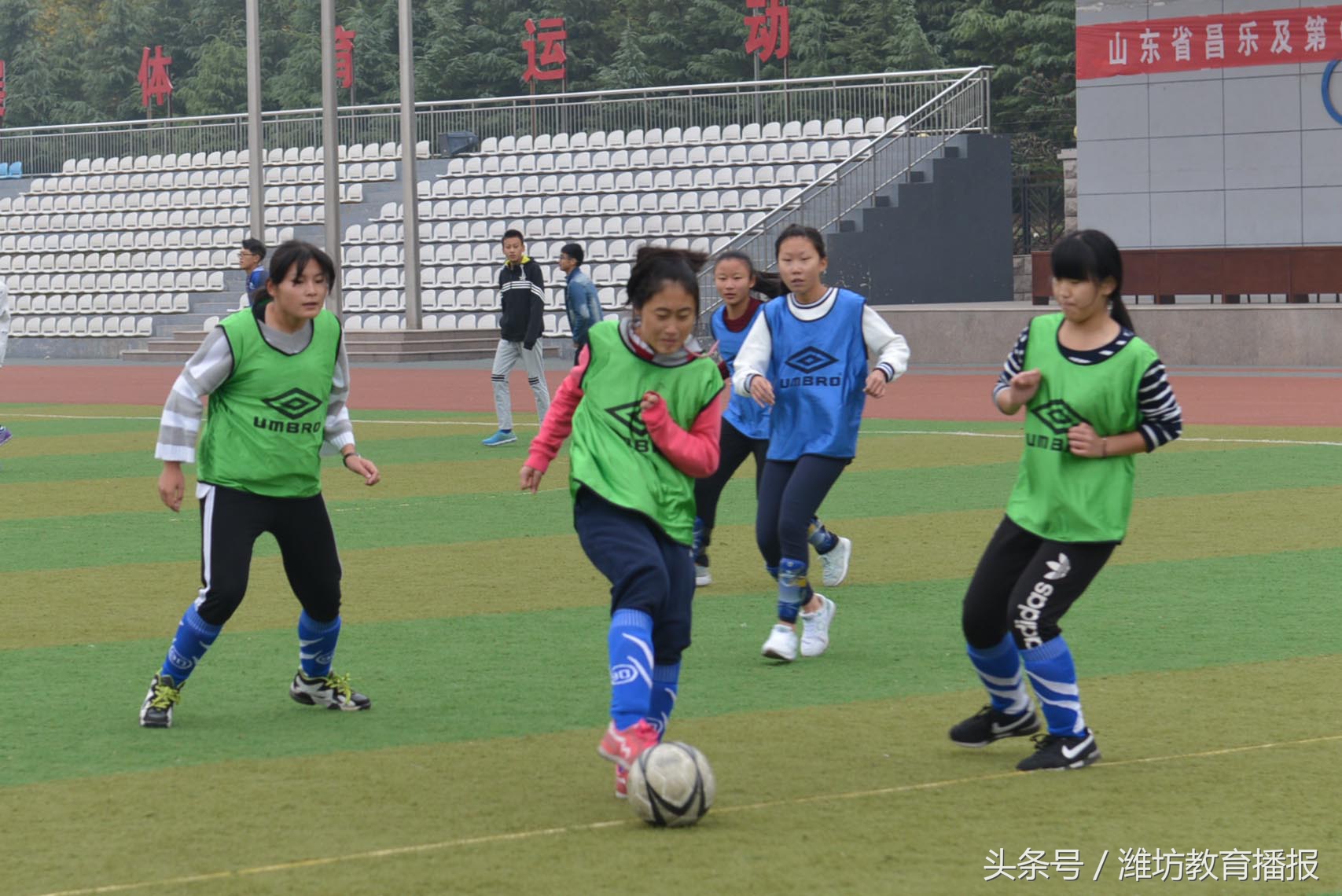 中国足球任重道远冲击2026世界杯,中国足球冲击下届世界杯阵容