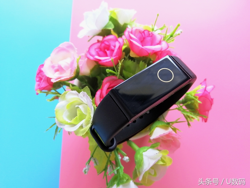 拉卡拉跨界手环调整,拉卡拉手环效果