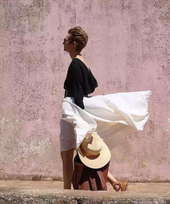 平胸穿搭矮个子,贫胸系穿搭