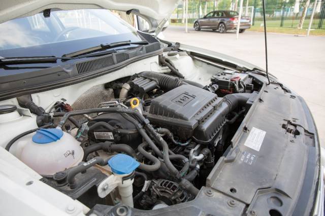 一汽大众蔚领旅行车试驾,16款大众蔚领旅行测评