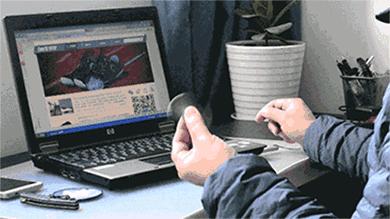 指尖陀螺风靡全球,炫酷指尖陀螺玩具