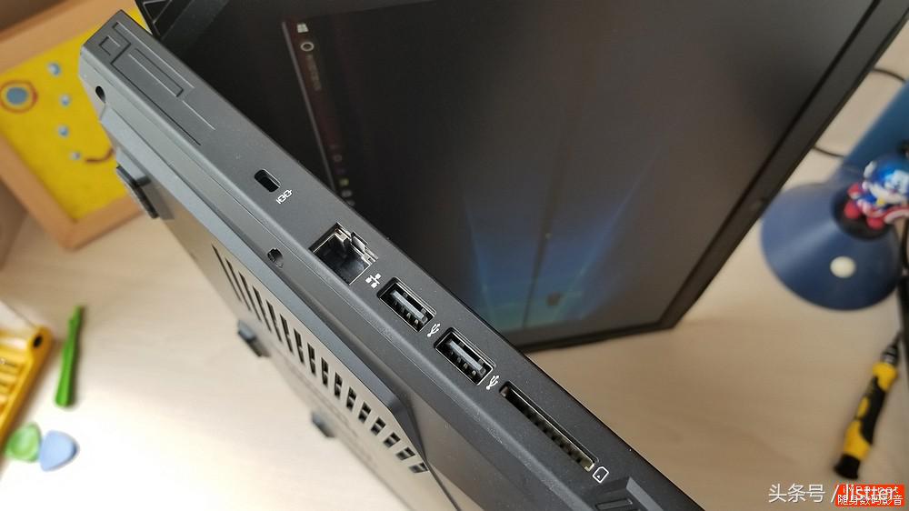 标配机械键盘的游戏本,自带机械键盘游戏本推荐