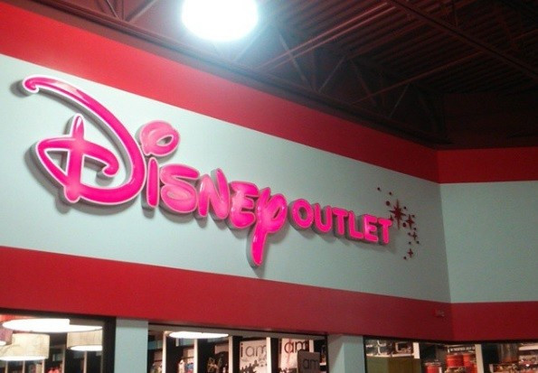 逛奥特莱斯商场攻略,中国奥特莱斯购物攻略