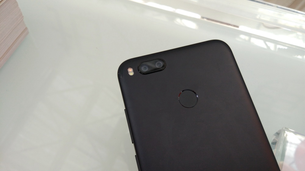 拍人清晰度高又好看的手机,小米5x拍照