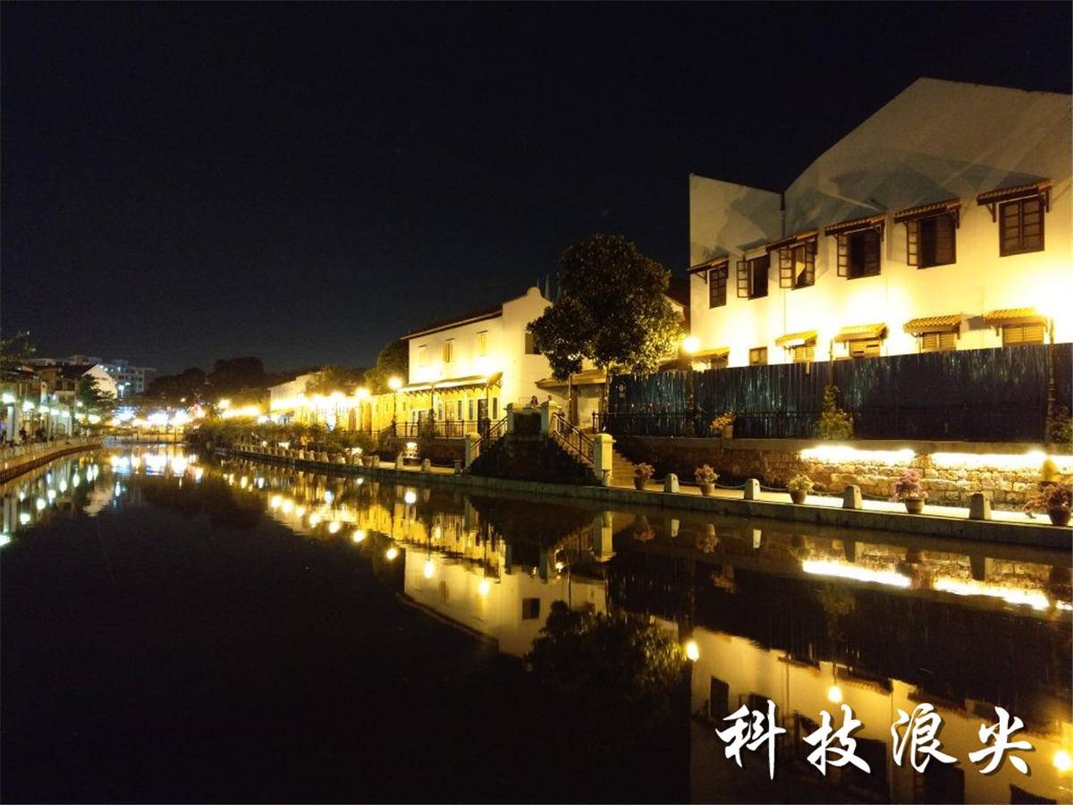 htcu11和htcu11+屏幕对比,htcu11测评