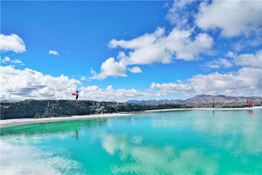 美丽而遥远的大柴旦翡翠湖,大柴旦翡翠湖近茶卡吗