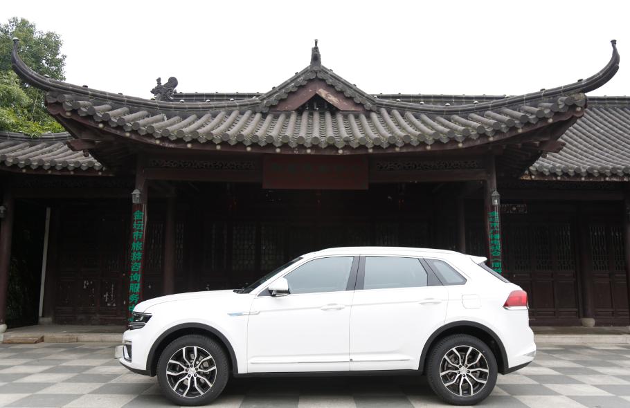 靠的是实力不是高攀,靠的是过硬的品质和口碑