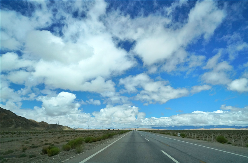 美丽而遥远的大柴旦翡翠湖,大柴旦翡翠湖近茶卡吗